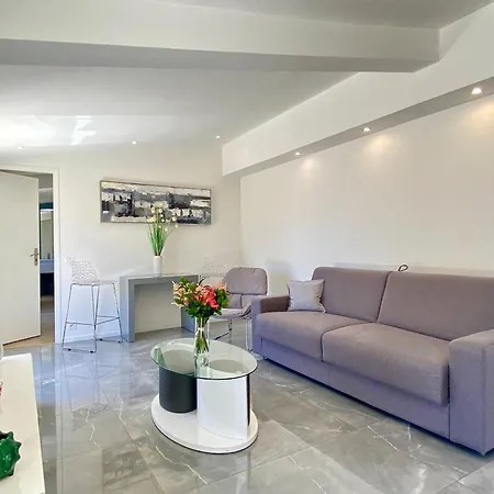 Les Toits Du Soleil: Luxury Apartment with Terraces and Jacuzzi in Central Cannes Exterior photo
